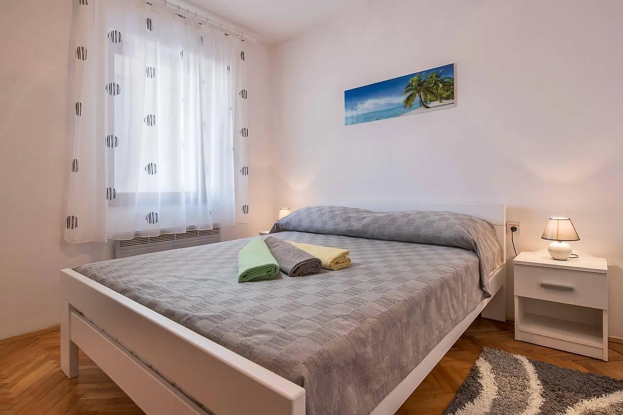 Apartment Dendy Pola Croazia