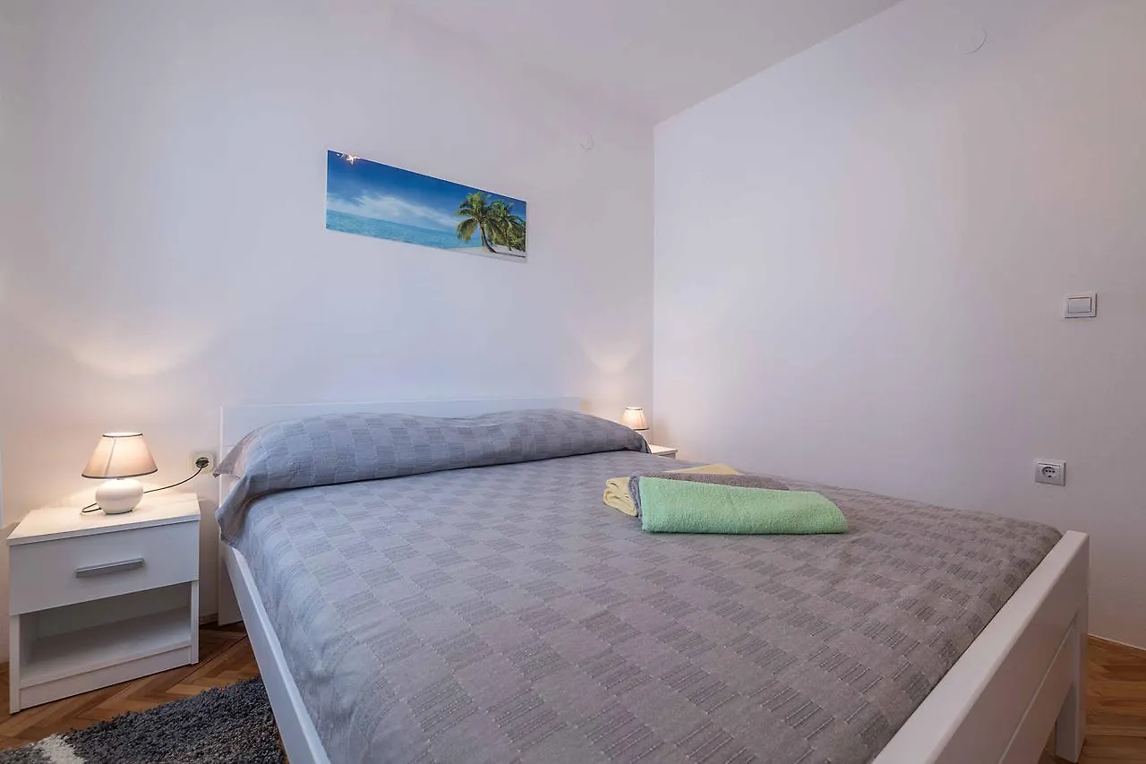 Apartment Dendy Pula